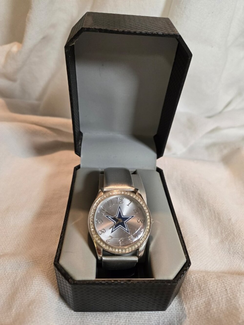 Dallas Cowboys Watch with Rhinestone Star Logo in Presentation Box